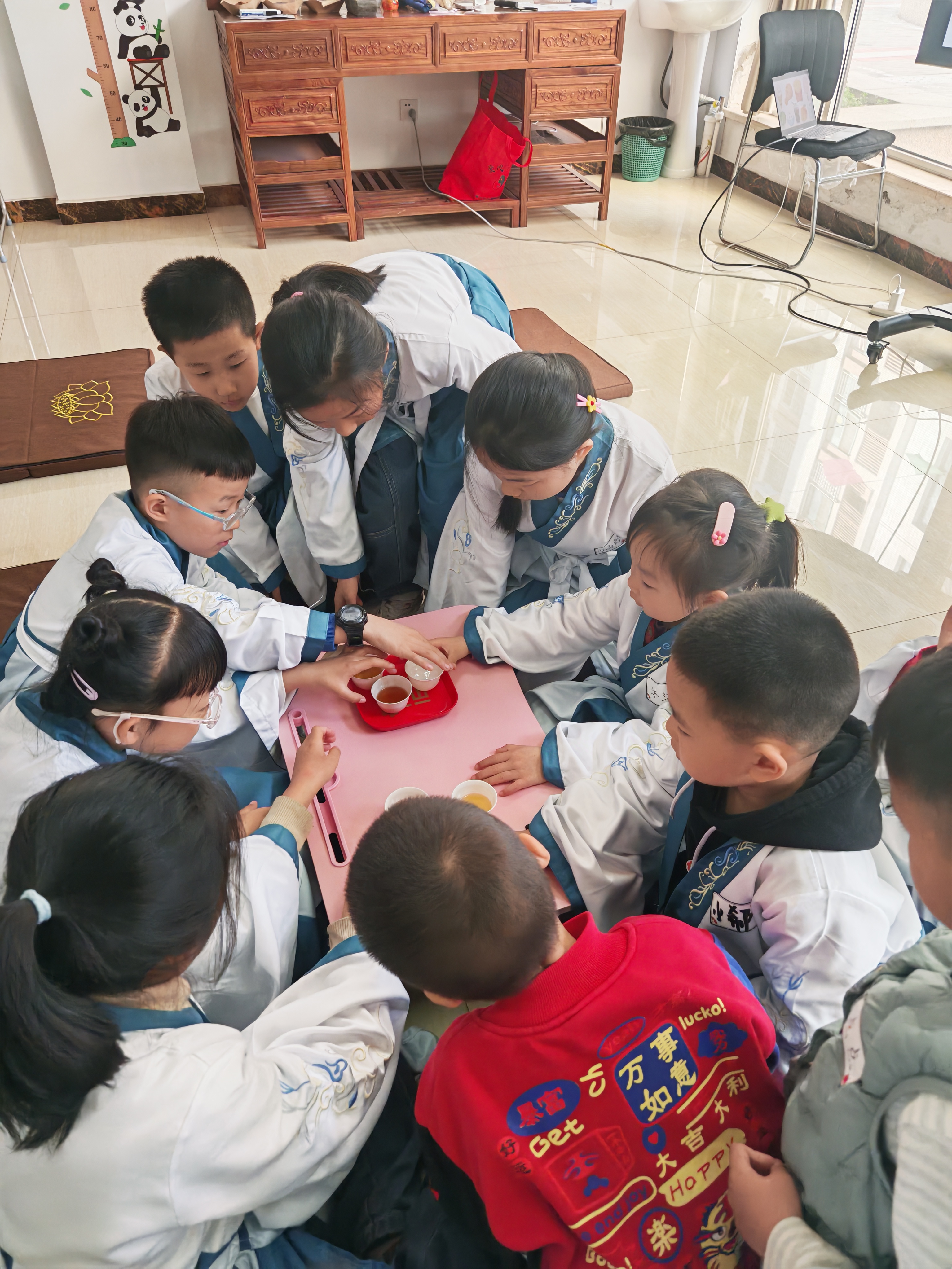 杏林探趣 知行合一